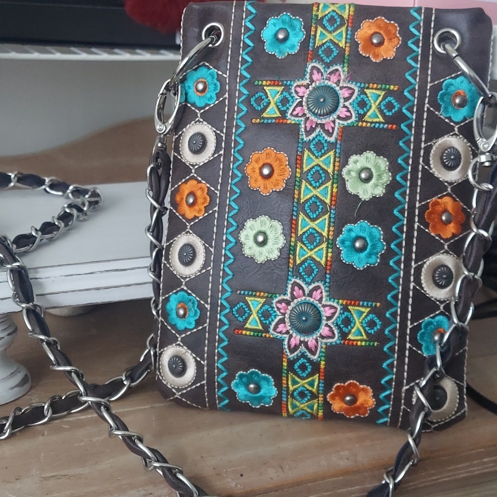 Women’s Brown Embroidered Crossbody Bag - Brown